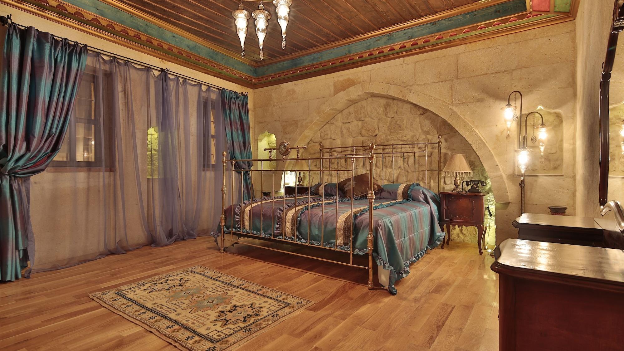 Golden Cave Suites Ürgüp Exterior photo